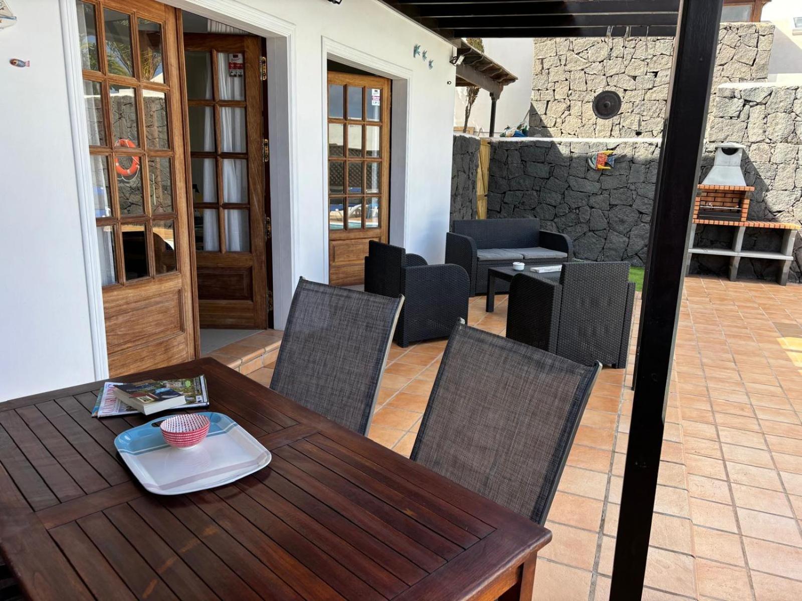 Villa Adel 56, Private Heated Pool, Parking Playa Blanca  Zewnętrze zdjęcie